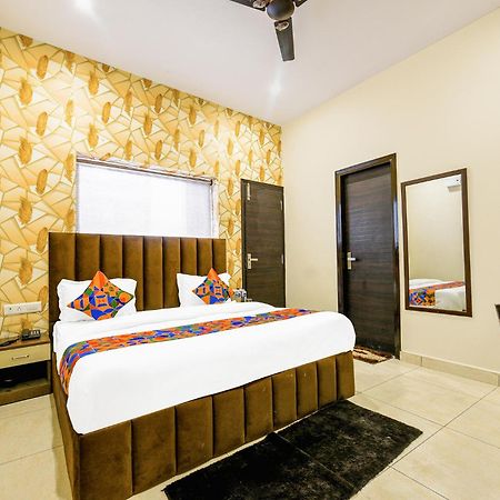 Fabhotel Royal Regency I Ludhiana Exterior foto