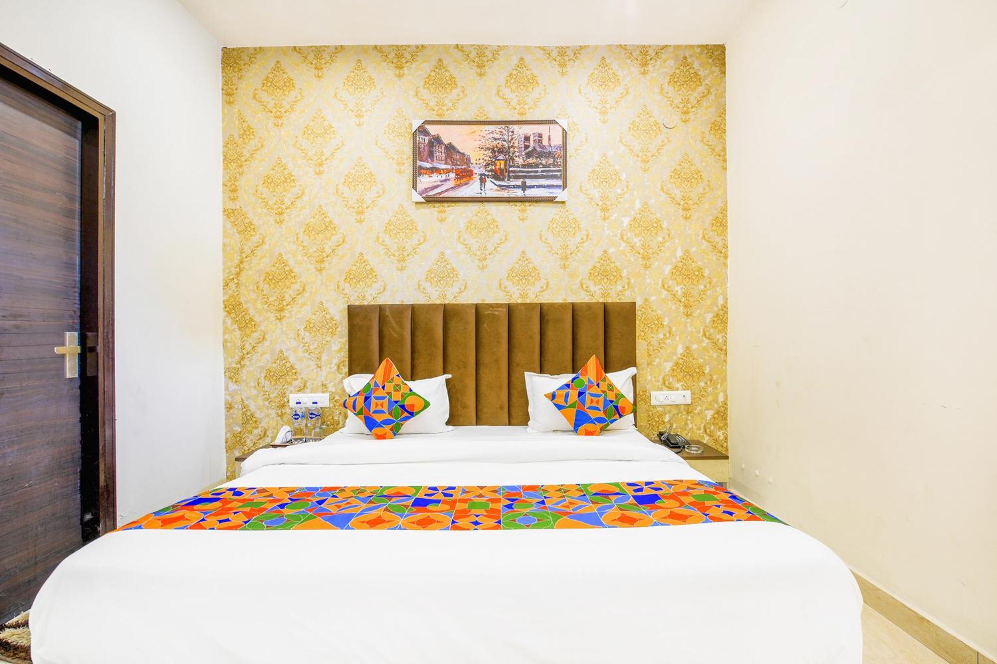 Fabhotel Royal Regency I Ludhiana Exterior foto