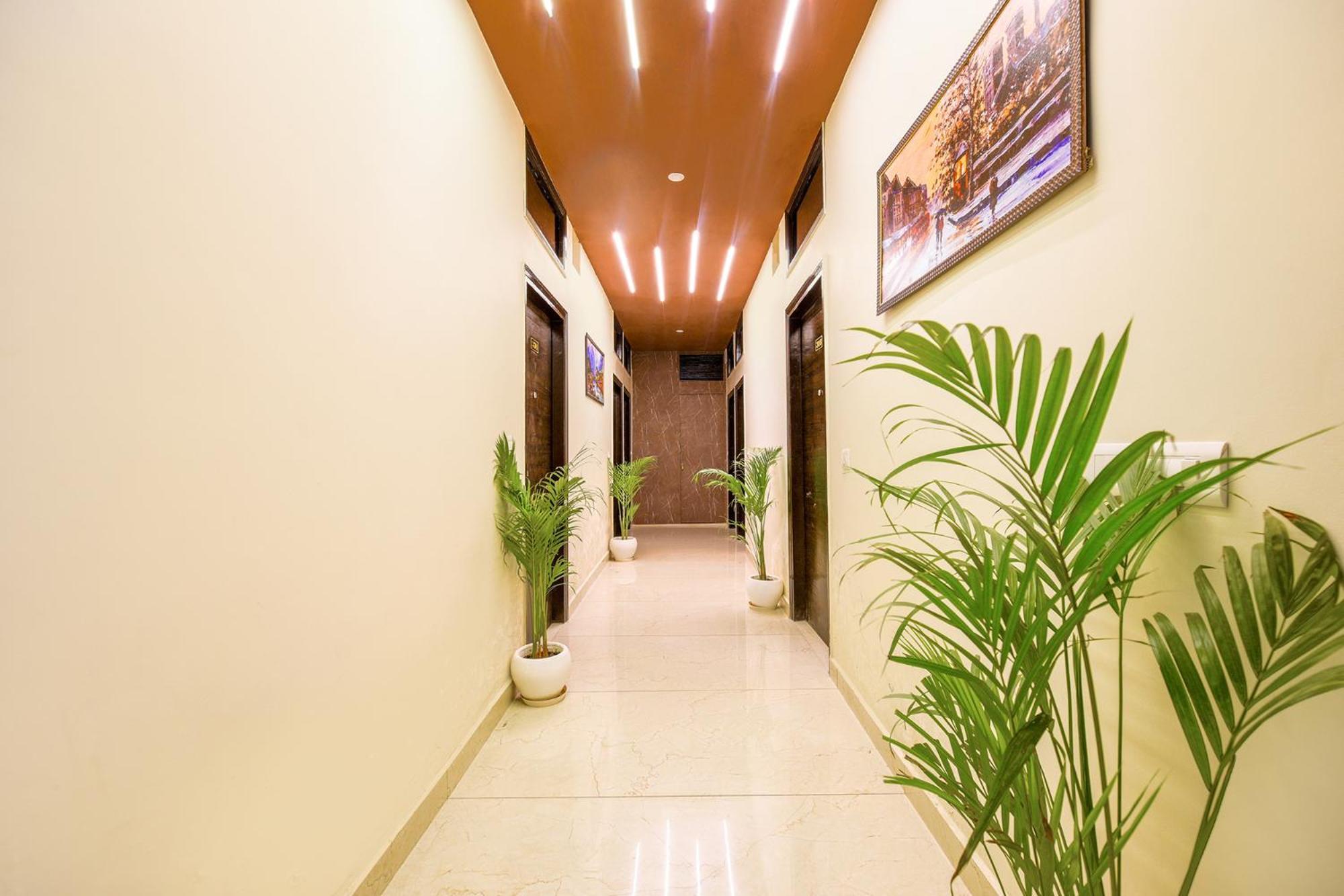 Fabhotel Royal Regency I Ludhiana Exterior foto